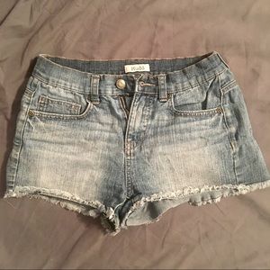 Jean daisy dukes 🔥